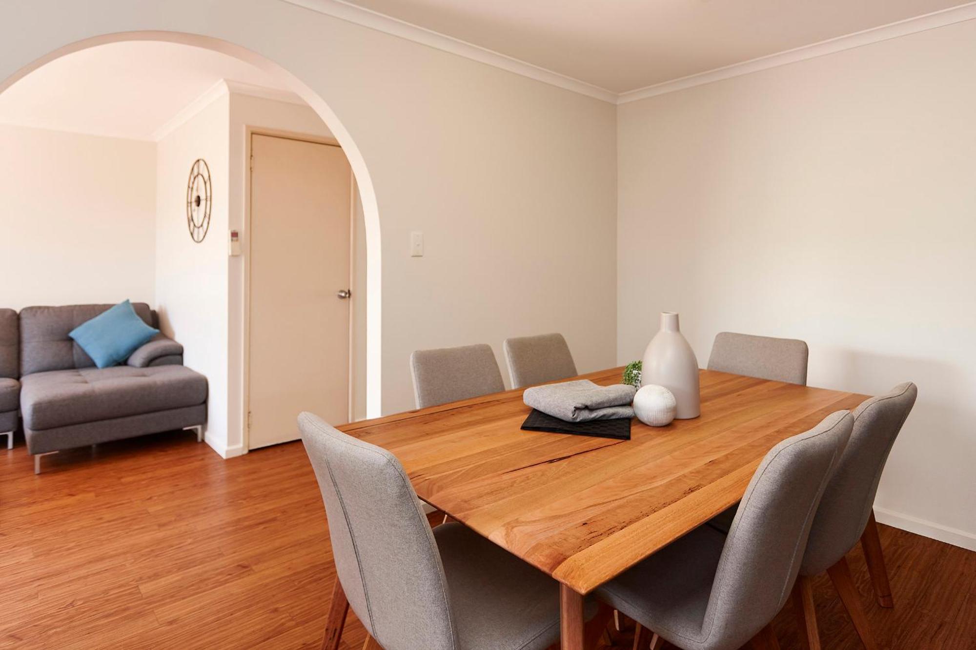Elphin Serviced Apartments Лонсестън Стая снимка