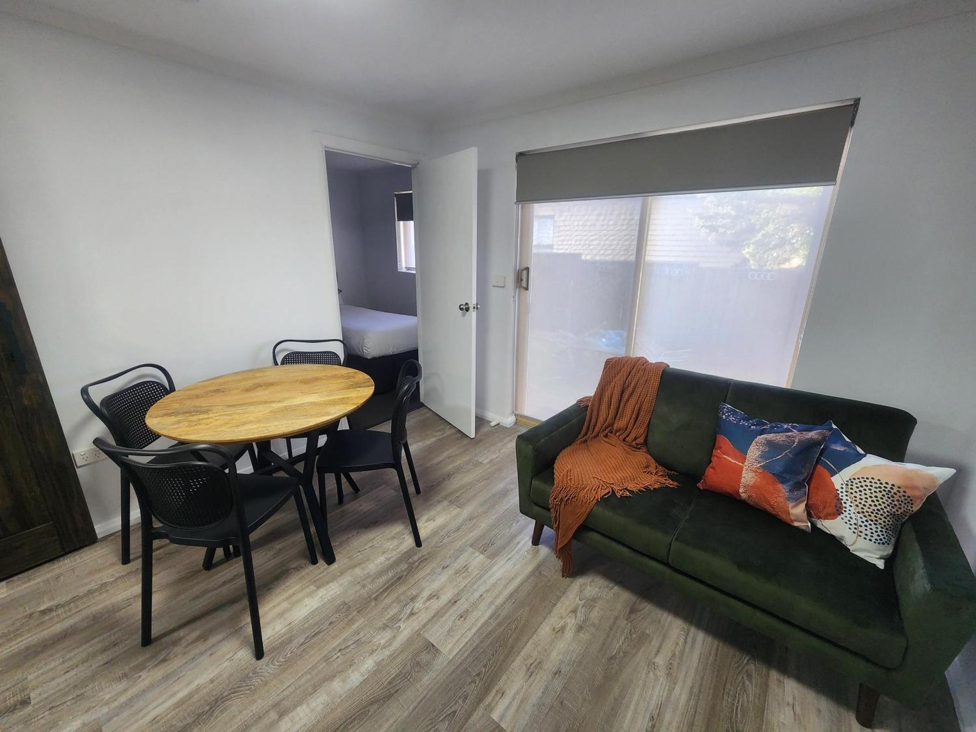 Elphin Serviced Apartments Лонсестън Стая снимка