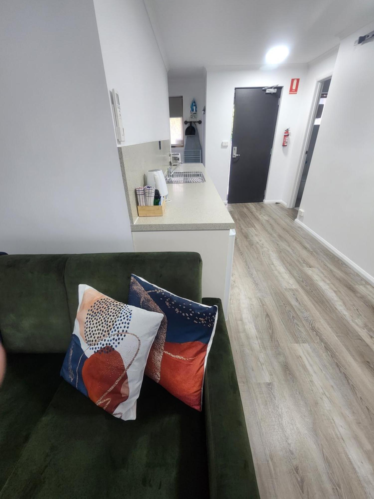 Elphin Serviced Apartments Лонсестън Стая снимка