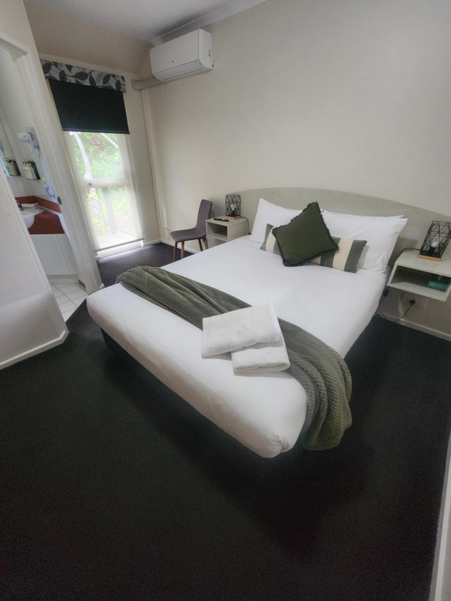 Elphin Serviced Apartments Лонсестън Стая снимка