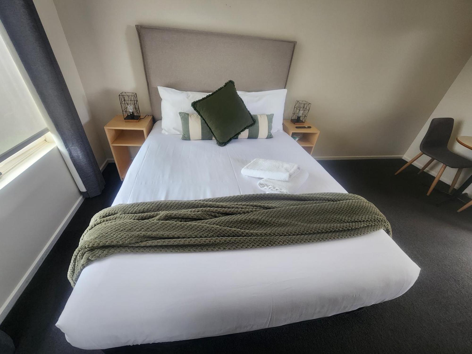 Elphin Serviced Apartments Лонсестън Стая снимка